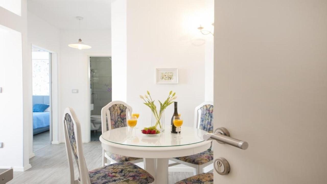 Apartments Angela Baška Voda Εξωτερικό φωτογραφία
