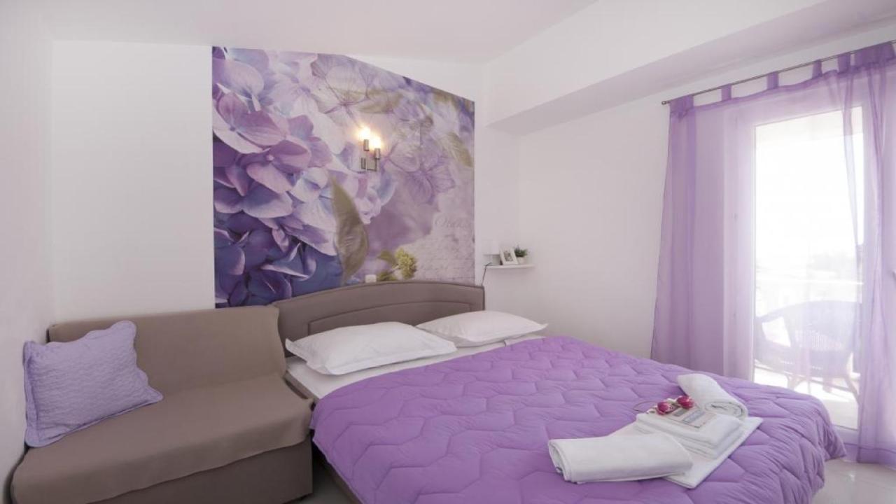Apartments Angela Baška Voda Δωμάτιο φωτογραφία