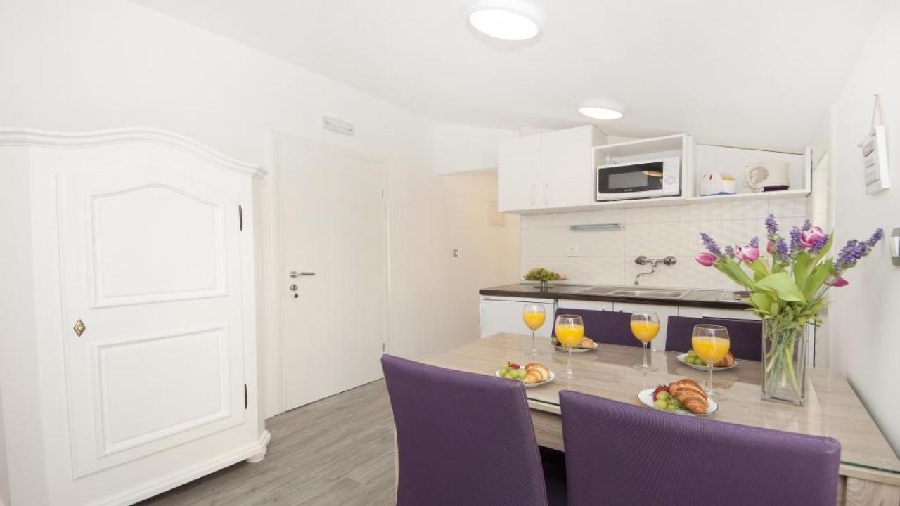 Apartments Angela Baška Voda Εξωτερικό φωτογραφία